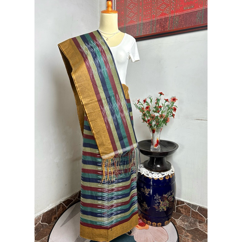 SONGKET HARUNGGUAN TENUN BALIGE BERSIRAT TENUN VIRAL