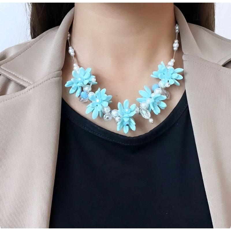 Kalung Wanita Murah Aksesoris Fashion Korea Kalung Bunga Biru Aksesoris Wanita Murah.