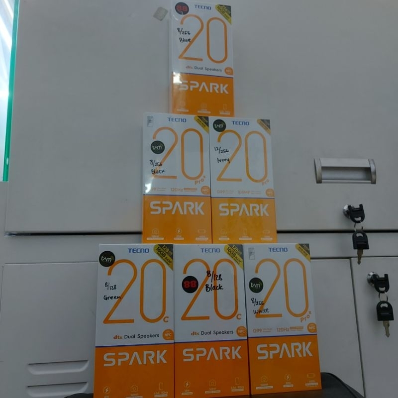 TECNO SPARK 20 PRO PLUS 8/256 GARANSI RESMI