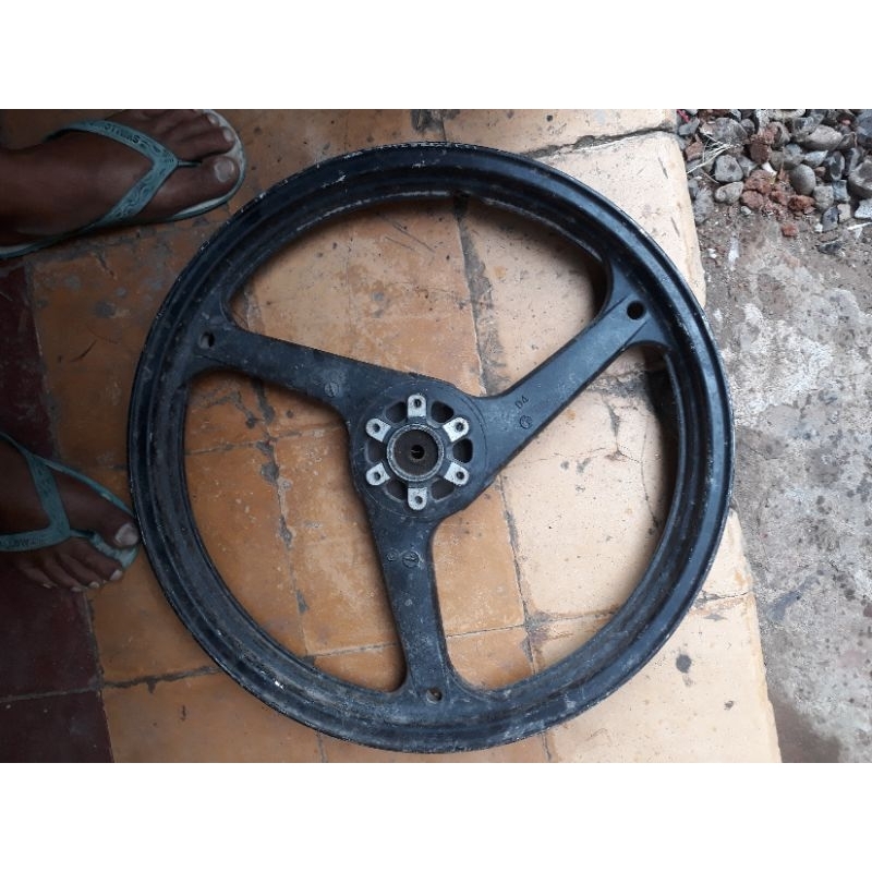 velg depan tiger revo uk 18an original copotan