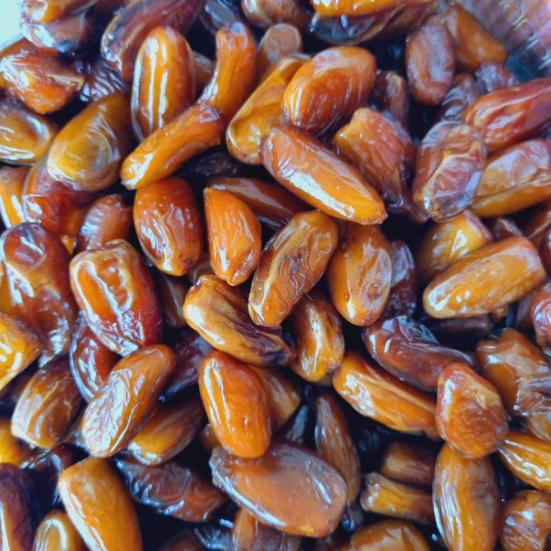 

Kurma Tunis basah/madu 1kg