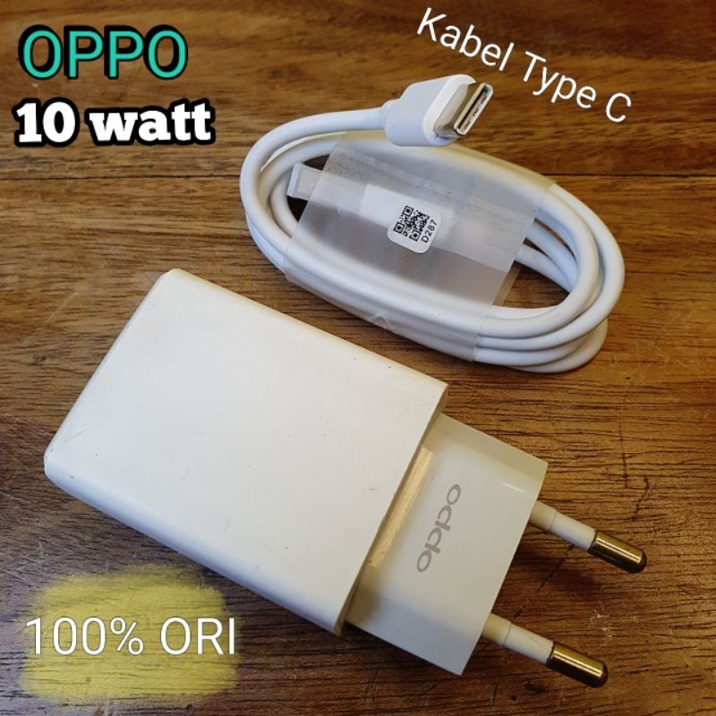 Charger OPPO 2A Type C Asli Bawaan Hp F1 F1S F3 F5 F7 A7 NEO 5 NEO 7 A5S A83 A1k A31 Original 100% Ori Garansi (Bekas)