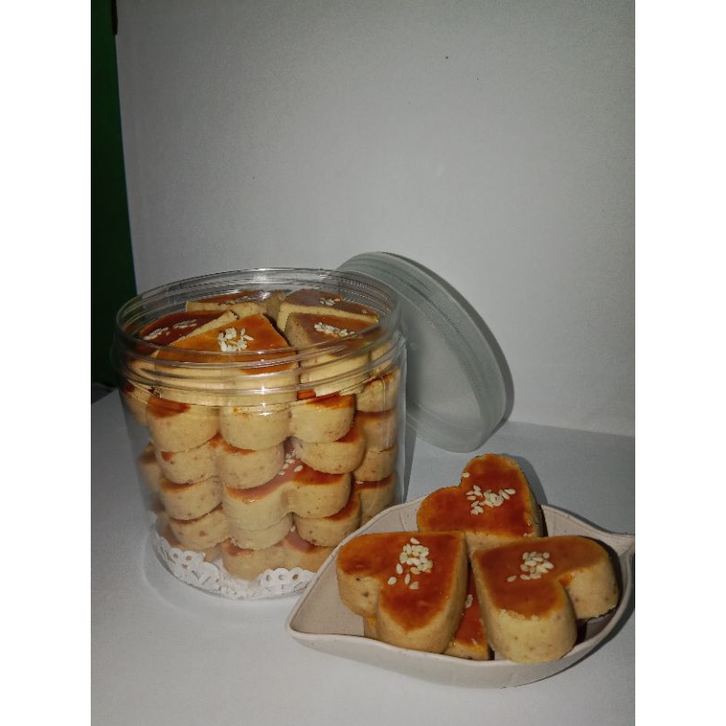 

KUKER LEBARAN-KUE KACANG TABUR WIJEN BAHAN PREMIUM MURAH UKURAN TOPLES 600 ML