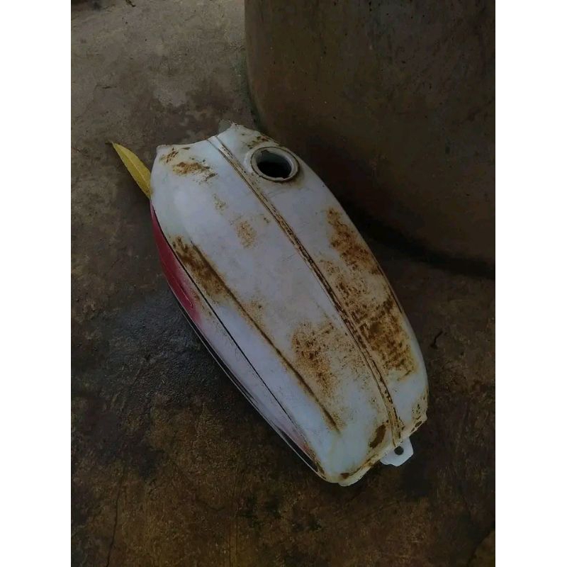 Tengki cb100 bladus model ori , bahan tangki doraemon Baru