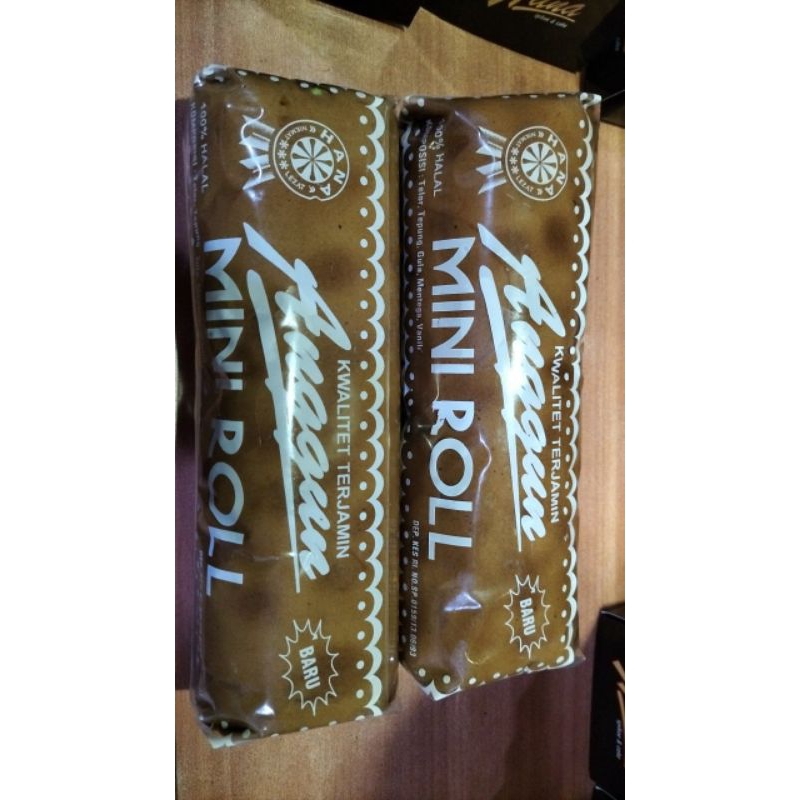 

Anggun Mini Roll Cake Hana Spikoe & Cake