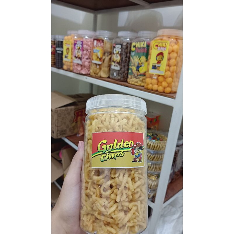 

golden potato chips toples