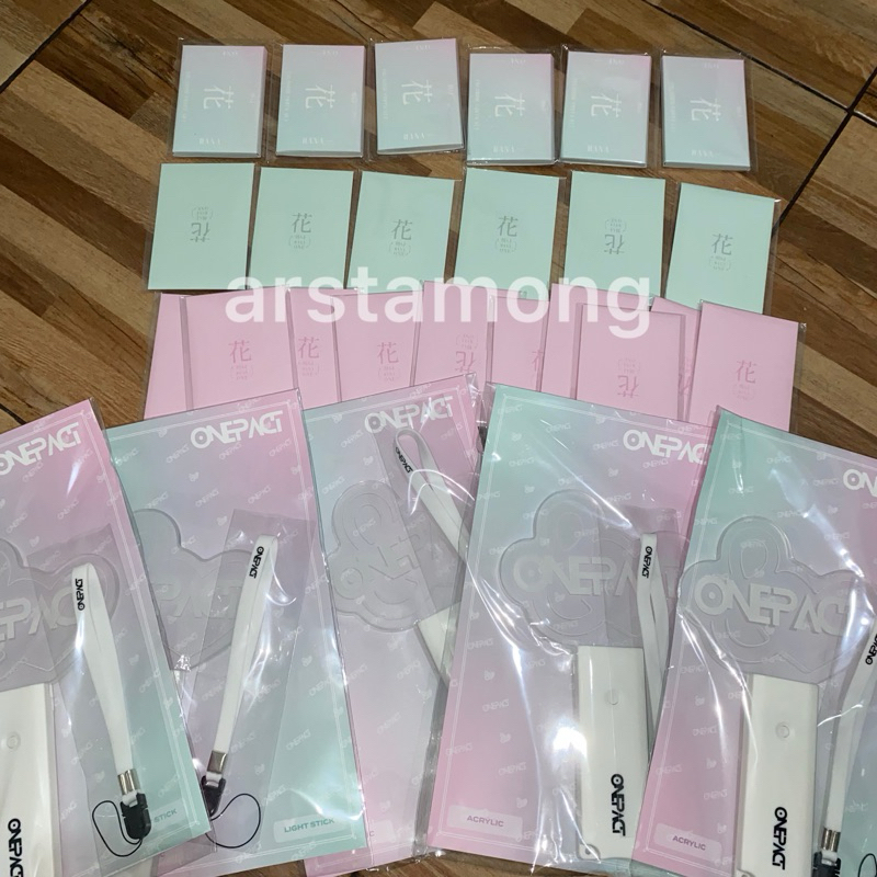 ONE PACT ZEPP TOUR IN JAPAN MD ACRYLIC LIGHTSTICK PHOTOPACK SHARING RANDOM ID PHOTO SET POLAROID PHO