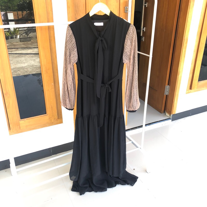 Ghaisani Gamaleea SHANUM DRESS Preloved Size L