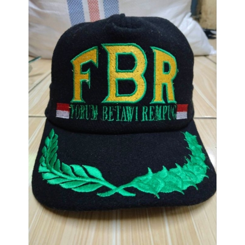 TOPI FBR PADIKAVAS BAHAN LAKEN