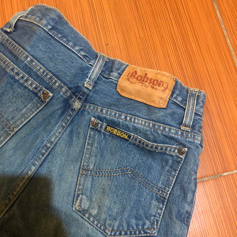 celana jeans Bobson