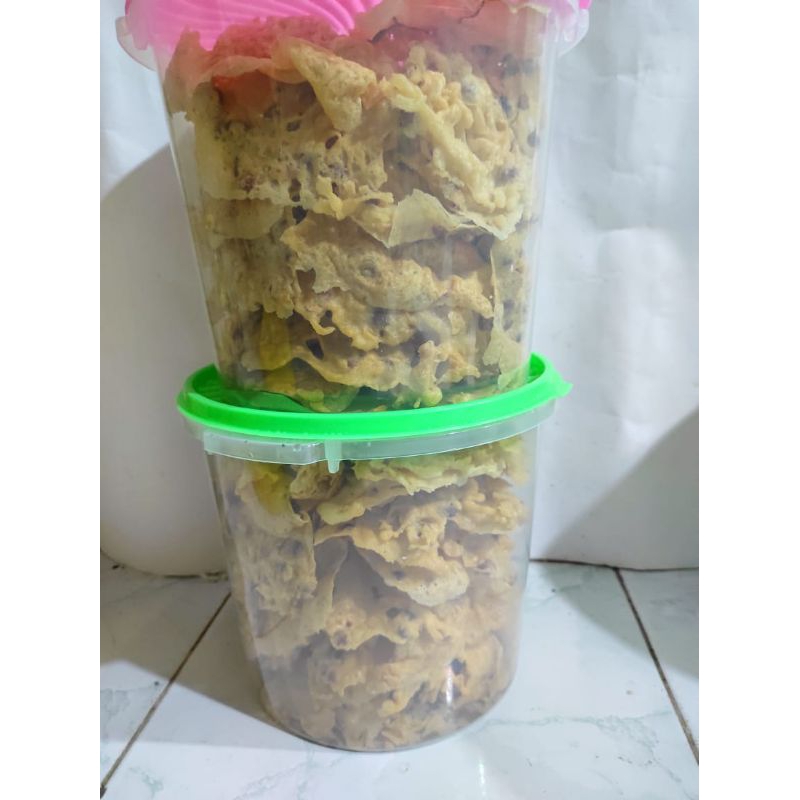 

Peyek kacang/teri toples 5liter