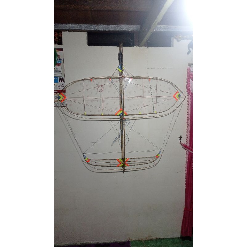 layang2an dan pitu2 bugis
