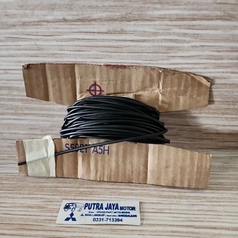 Selang Isolasi Bakar 1mm Meteran