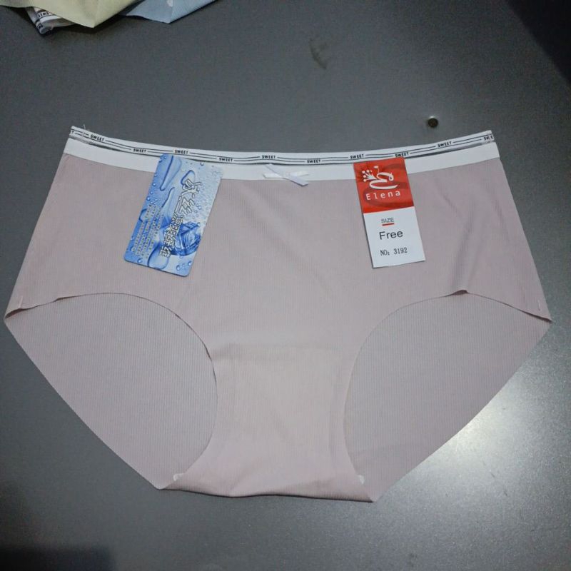 Celana Dalam Seamless Elena