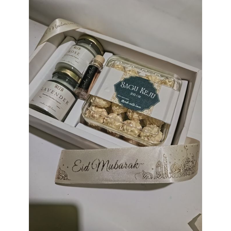 

HAMPERS SCENTED CANDLE || KUKER