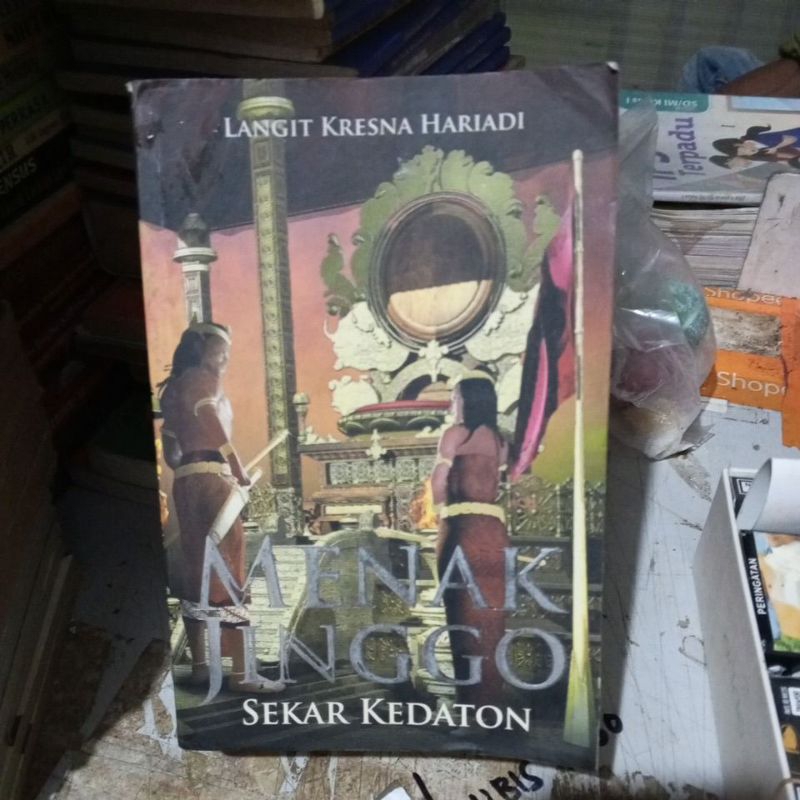 NOVEL MENAK JINGGO ( SEKAR KEDATON)