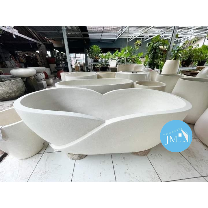 BATHTUB TULIP BUNGA / BATHTUB TERASO / BATHTUB BUNGA / BATHTUB RESORT / BATHTUB TERAZZO / BATHTUB