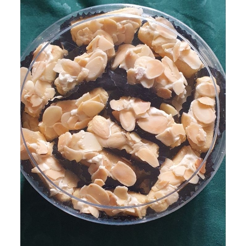 

ALMOND STIK