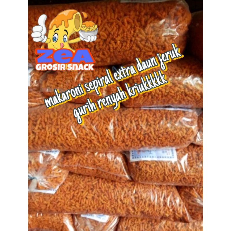

makaroni sepiral kriukkk pedas daun jeruk renyah gurih 250gr