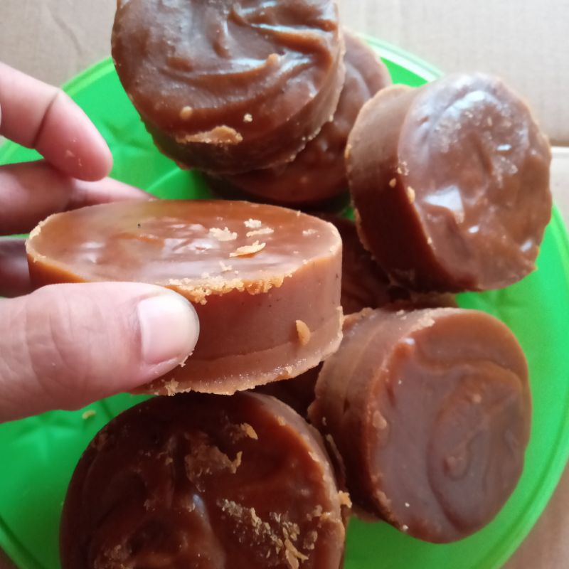 

Gula Aren / Gula Kawung Asli Tanpa Campuran Murni Dari Air Nira (1kg)