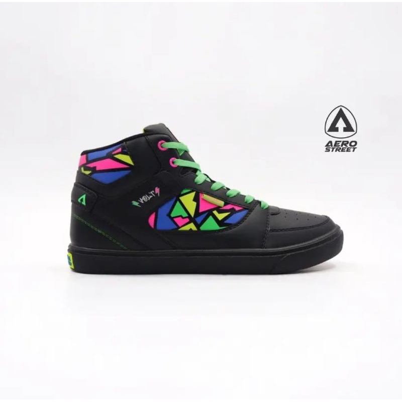 SEPATU AEROSTREET X HIGH VOLT HITAM