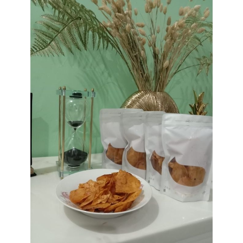 

Keripik singkong balado 100g aneka jajanan camilan