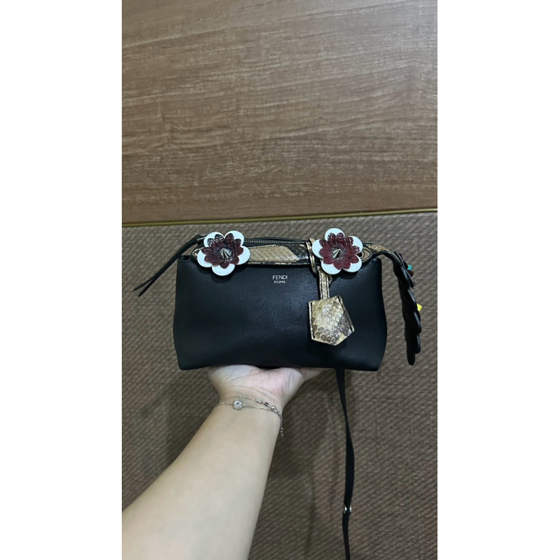 fendi btw small flower / fendi bag / tas fendi