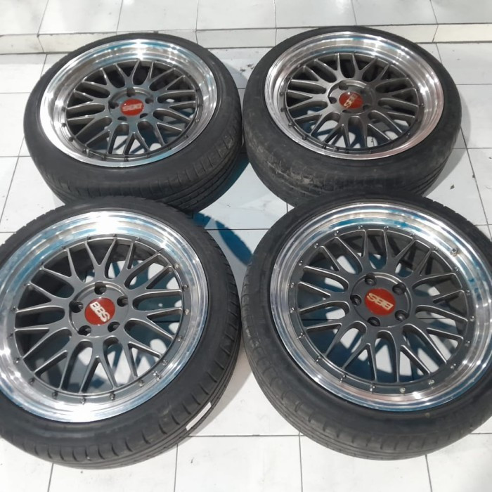 Velg Mobil Bekas Racing Ring 19 BBS R19X8,5 Lubang 5 ET42 BAN 255-225 35-40 R19
