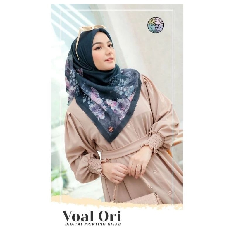 AL FAJRI ORI SCARF/Hijab segiempat motif