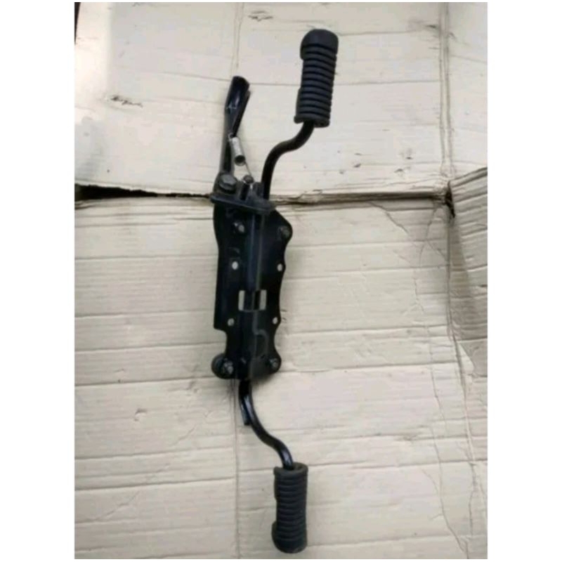 Footstep bustep depan supra X 125 / Karisma original copotan