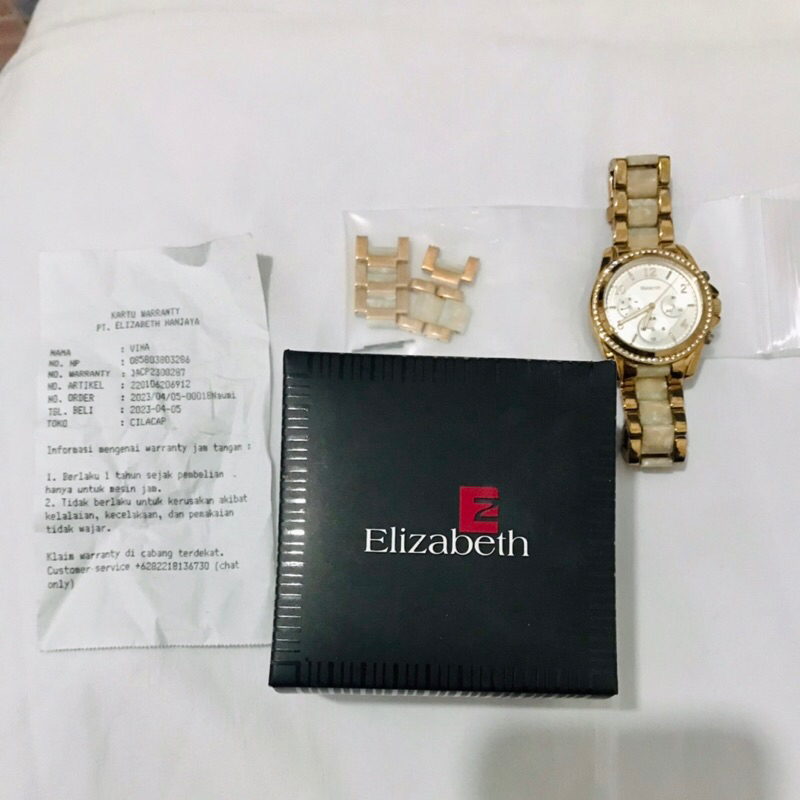 Preloved Jam Elizabeth