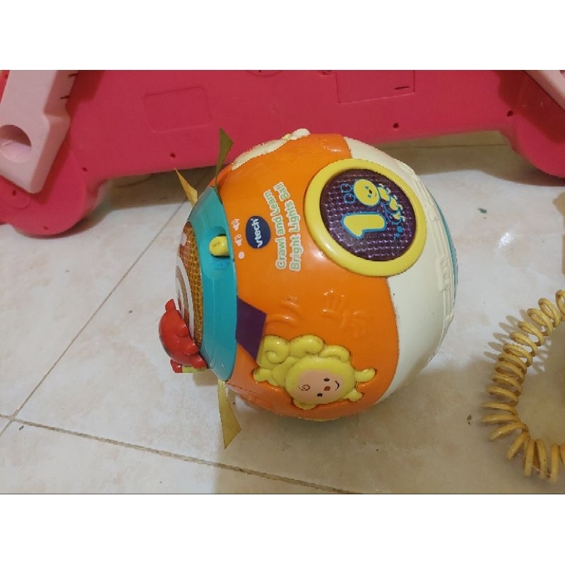 Preloved Vtech Crawl Ball Mainan Bola Anak Bayi