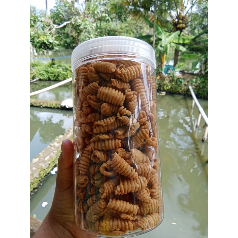 

kue kewuk bawang