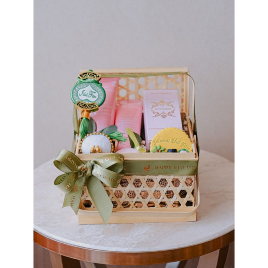 

DENISE CHARIESTA - Bareg hampers