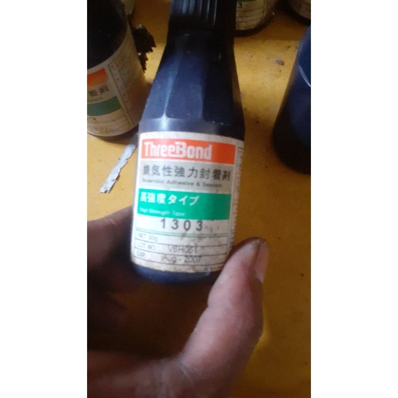 

lem baut threebond 1303