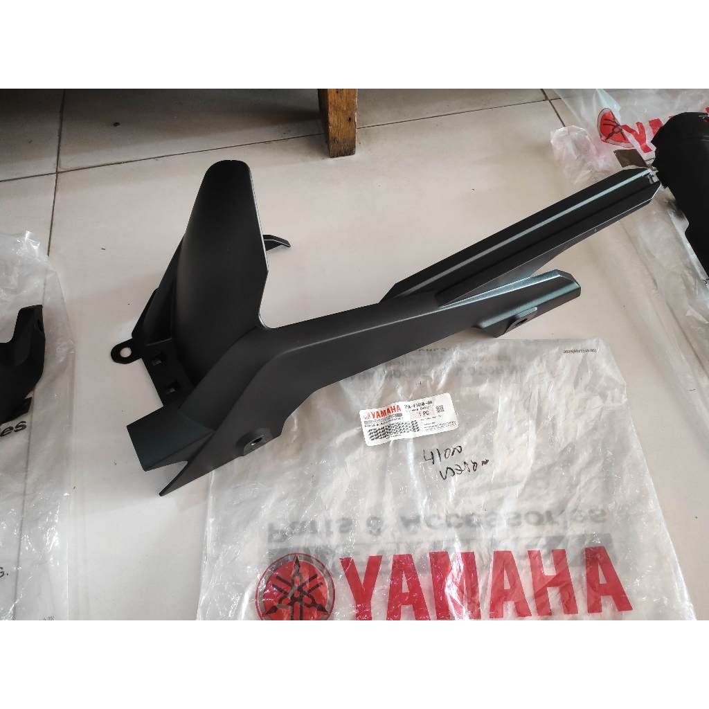 spakbor kolong tutup rantai vixion nvl nva ori