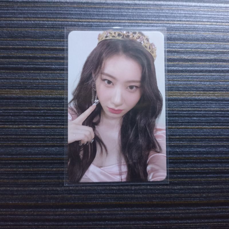 ITZY CHAERYEONG Checkmatte album pc photocard crown