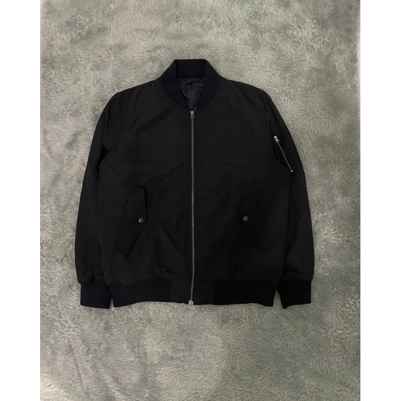 GU By Uniqlo MA-1 Bomber Jaket