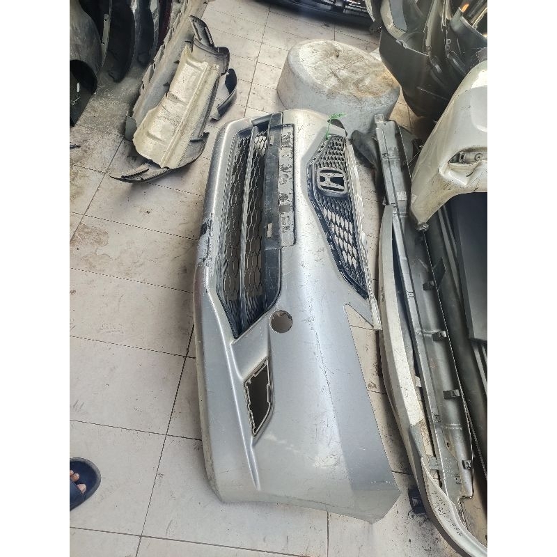 bemper depan jazz rs 2010