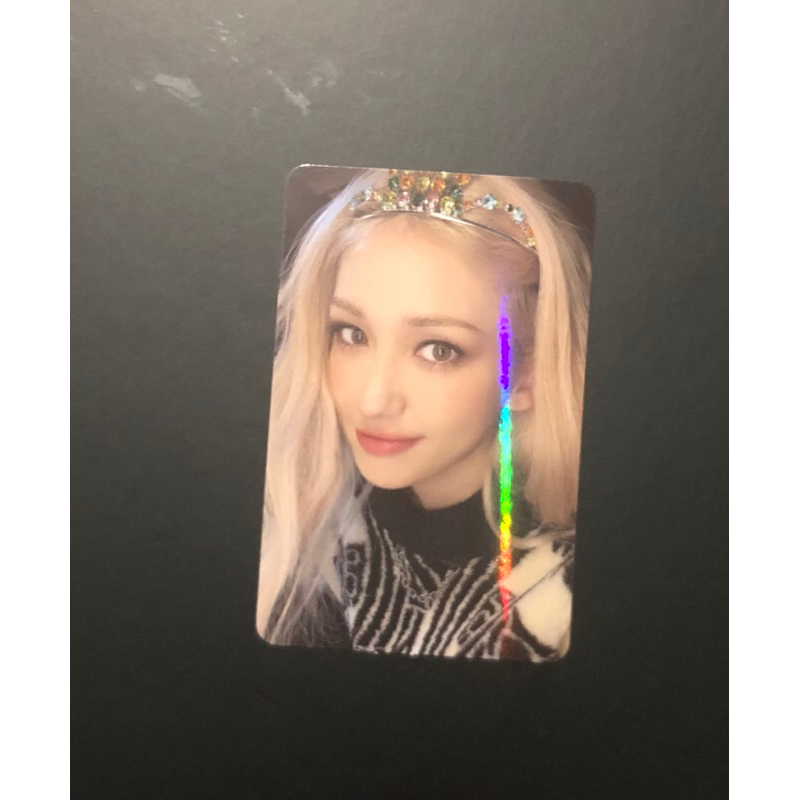 OFFICIAL PHOTOCARD SOMI CROWN XOXO
