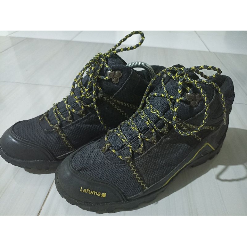 sepatu gunung lafuma