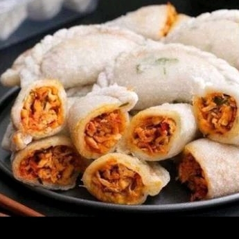 

cireng isi ayam suir