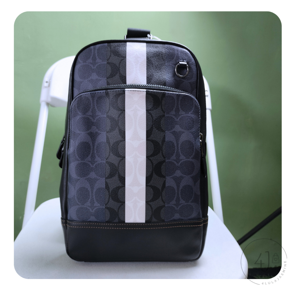 Tas Pria C3229 men Signature Houston Varsity Sling Pack Charcoal Denim