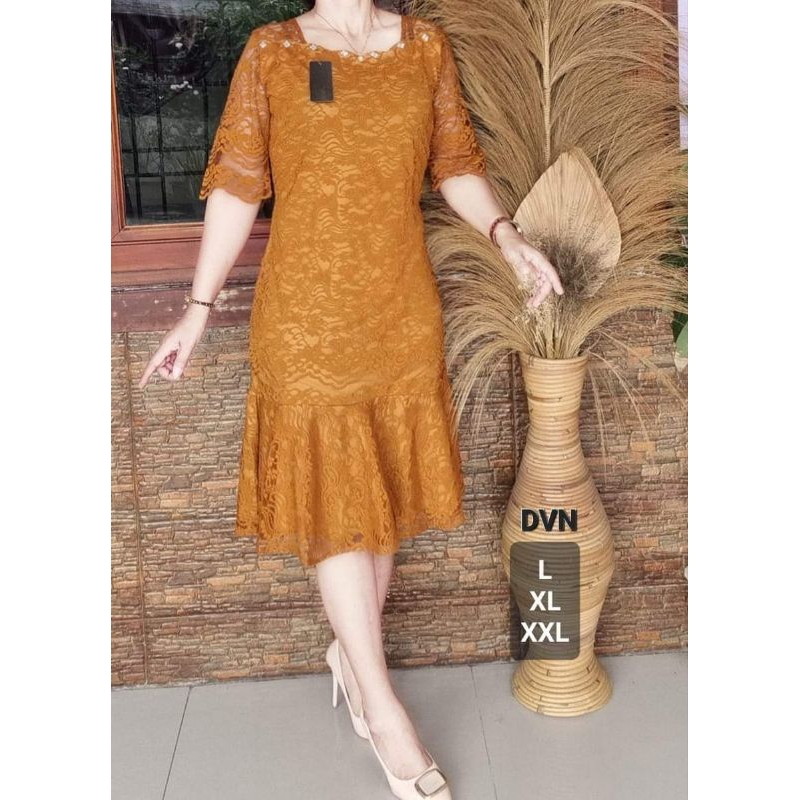 Dress Brukat Kekinian / Dress Pesta / Dress Natal/ Gaun Brokat Mewah Terbaru  By Miss Nauli