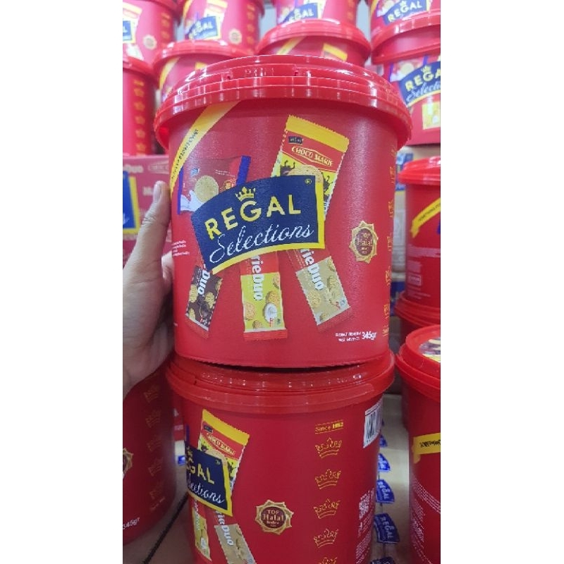 

Regal Selection Tube Kue Lebaran Hampers