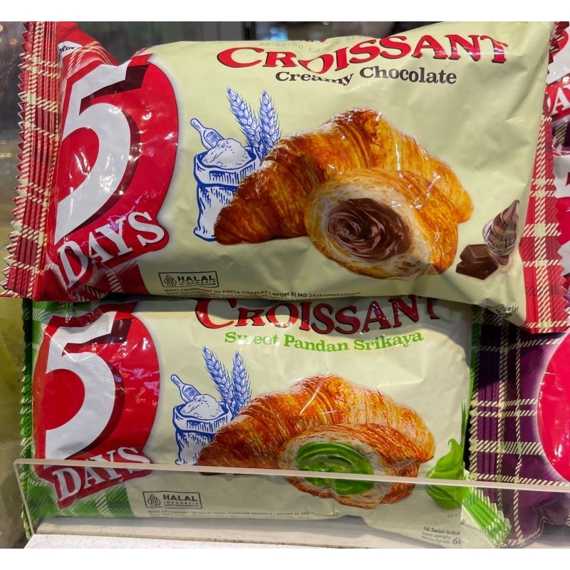 

cemilan croissant praktis cokelat,srikaya,mixed berries