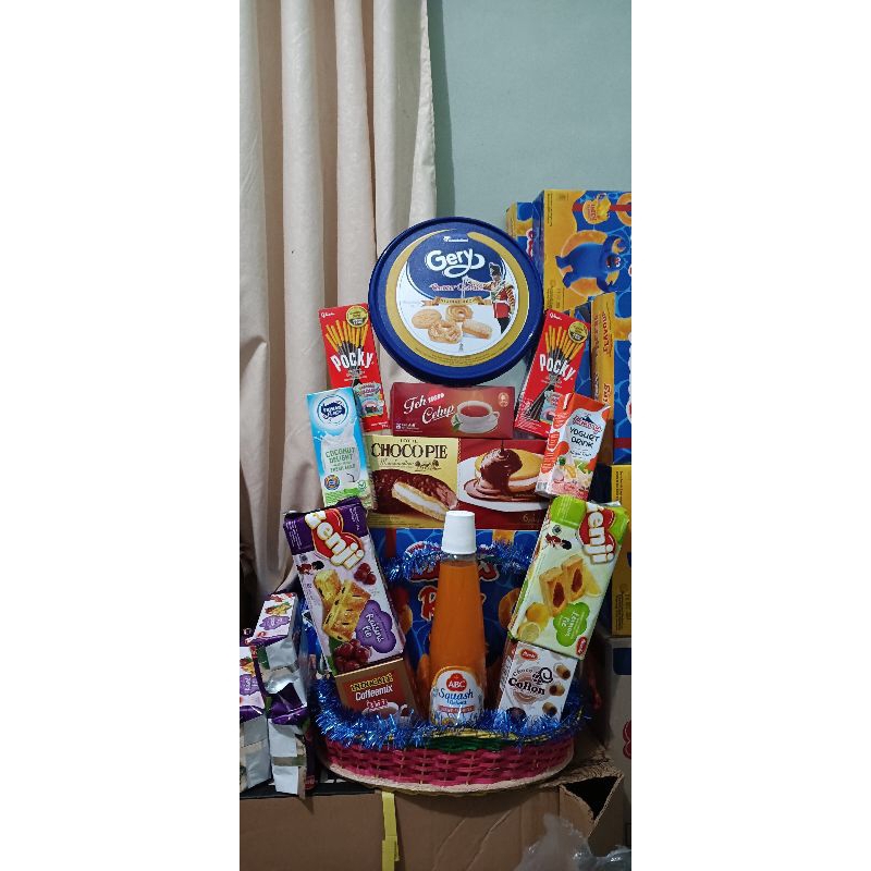 

Hampers parsel lebaran