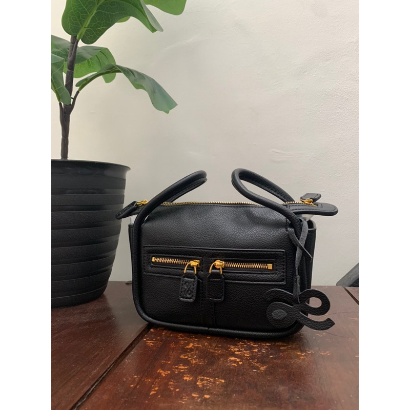 LITTLE BUNNY ZIPPY  BAG NEW  tas bangkok little bunny zippy hitam