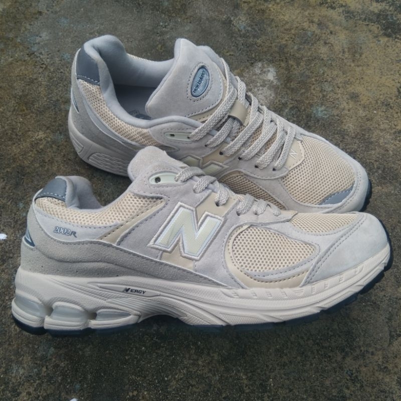 NEW BALANCE RUNNING 2002R SECOND