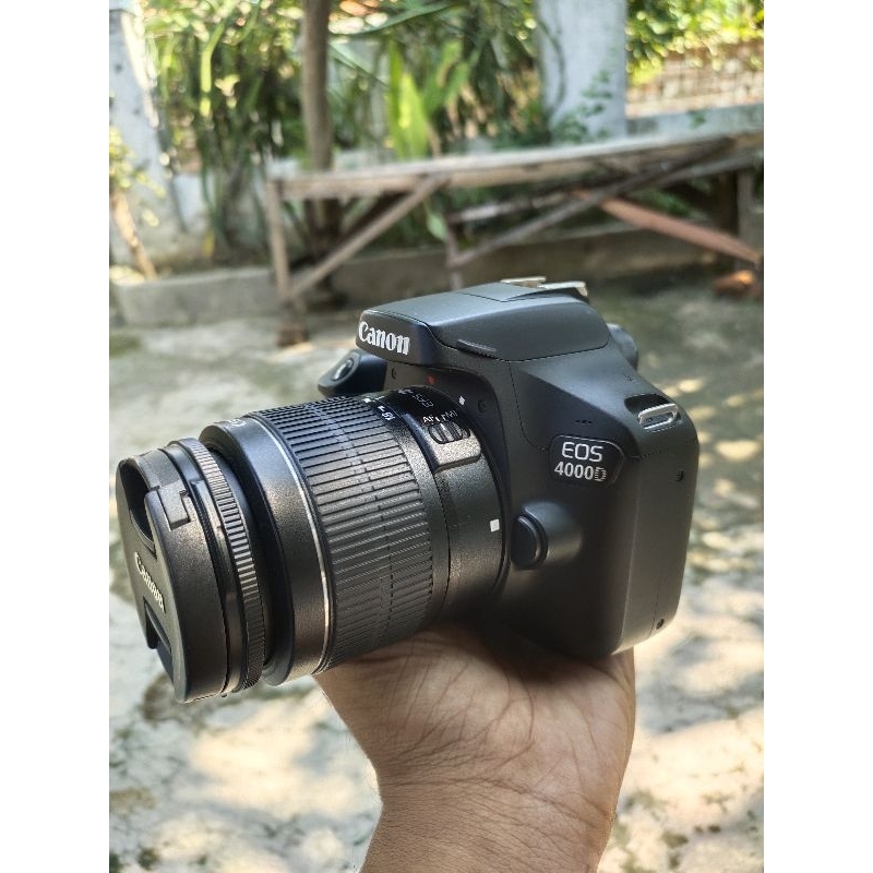 Canon 4000D